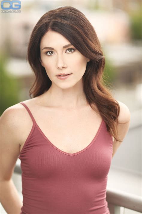 jewel staite nude|Jewel Staite Nude And Sexy (59 Photos and Videos)